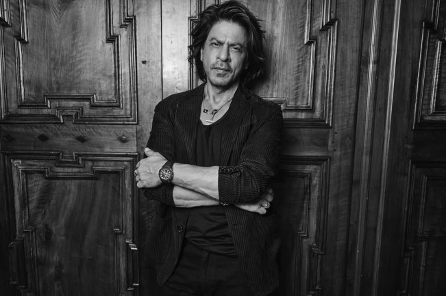 Nama Besar Tak Jamin, 9 Film Shah Rukh Khan Ini Malah Rugi